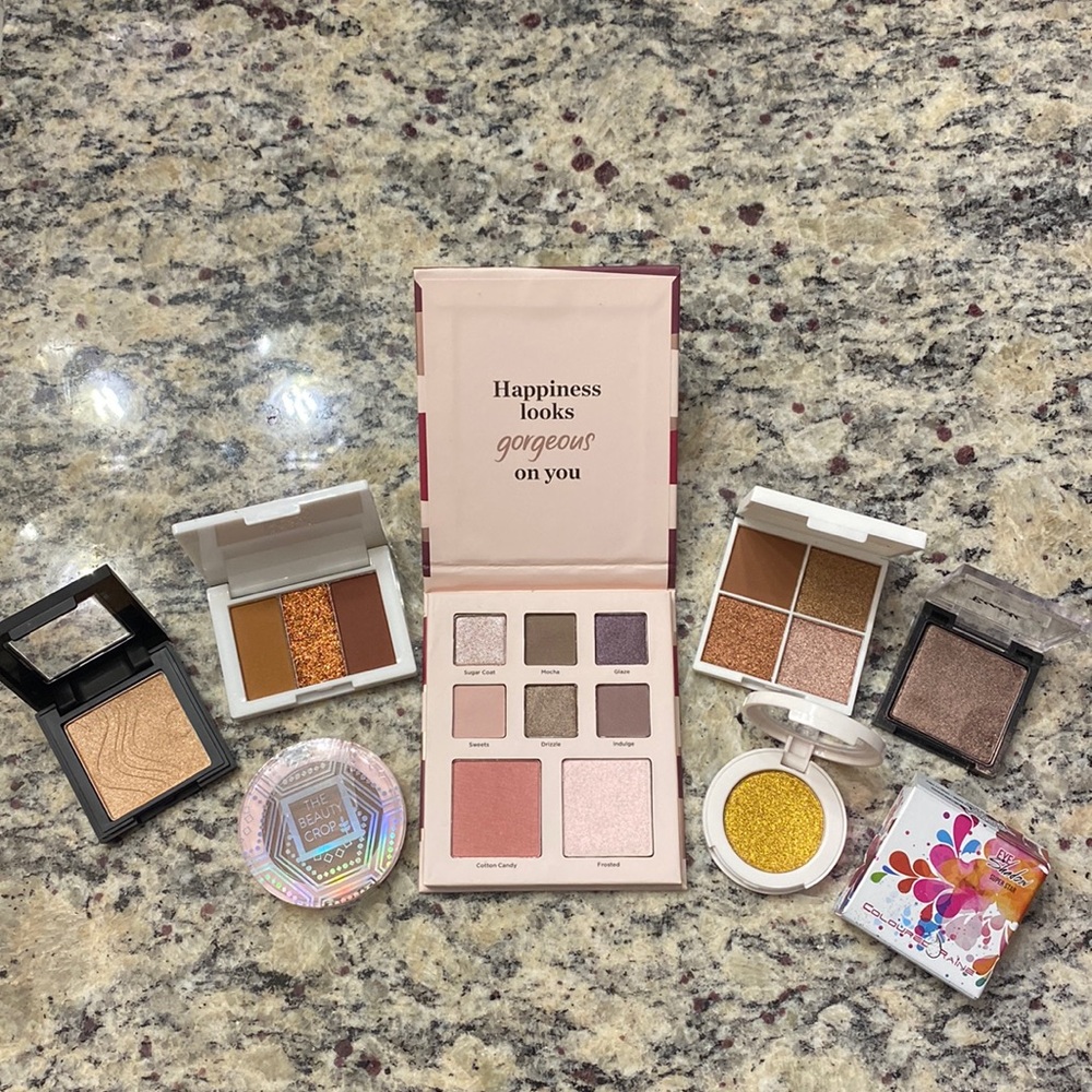 NWT- Eyeshadow Bundle of 7